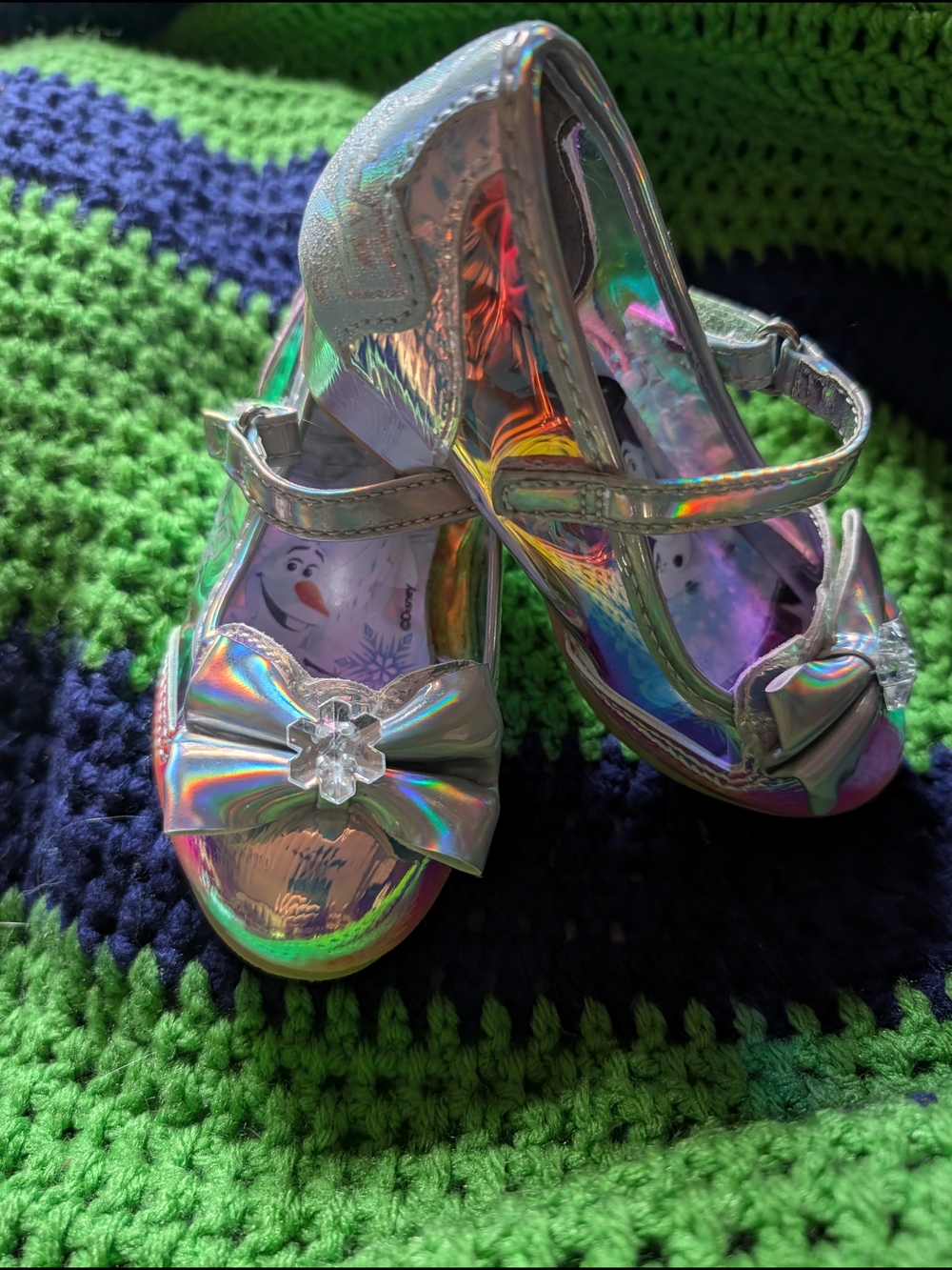 Disney Iridescent Holographic Bow Frozen Shoes - Silver Rainbow